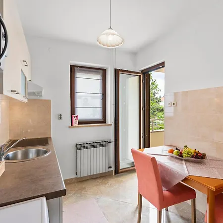 Apartment Marizela *